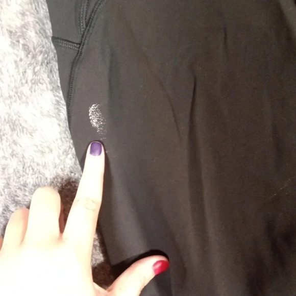 Lululemon train times 7/8 leggings size10 women(flawed) - Picture 5 of 8